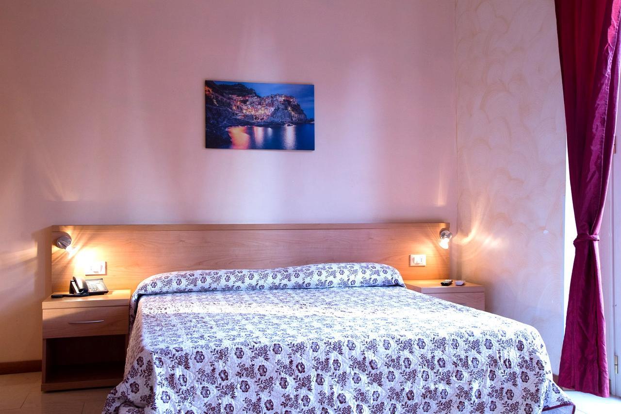 Hotel Villa Flora Bogliasco Eksteriør billede